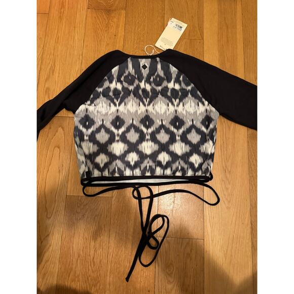 NWT PrAna Coal Ikat Print Dakota Wrap Top, L - Picture 6 of 7